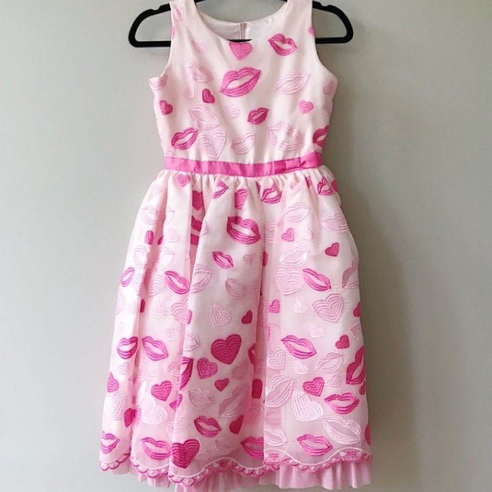 HARAJUKU GIRLS SIZE 14 LOVERS READ MY LIPS DRESS